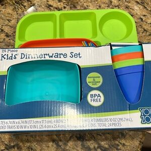 NIB kids dinnerware set